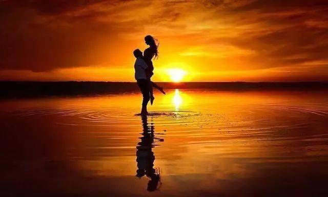 和天秤座最配的三个星座,既是恋人又是彼此的知己