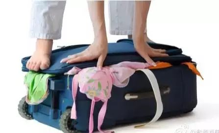 多大的旅行箱可以上飞机？| 暴走问不倒