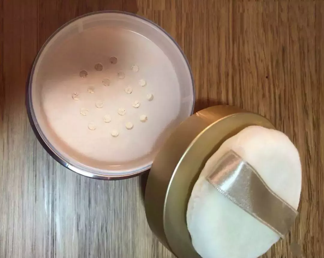 8款超好用的定妆散粉，让你的妆容从早到晚都精致！